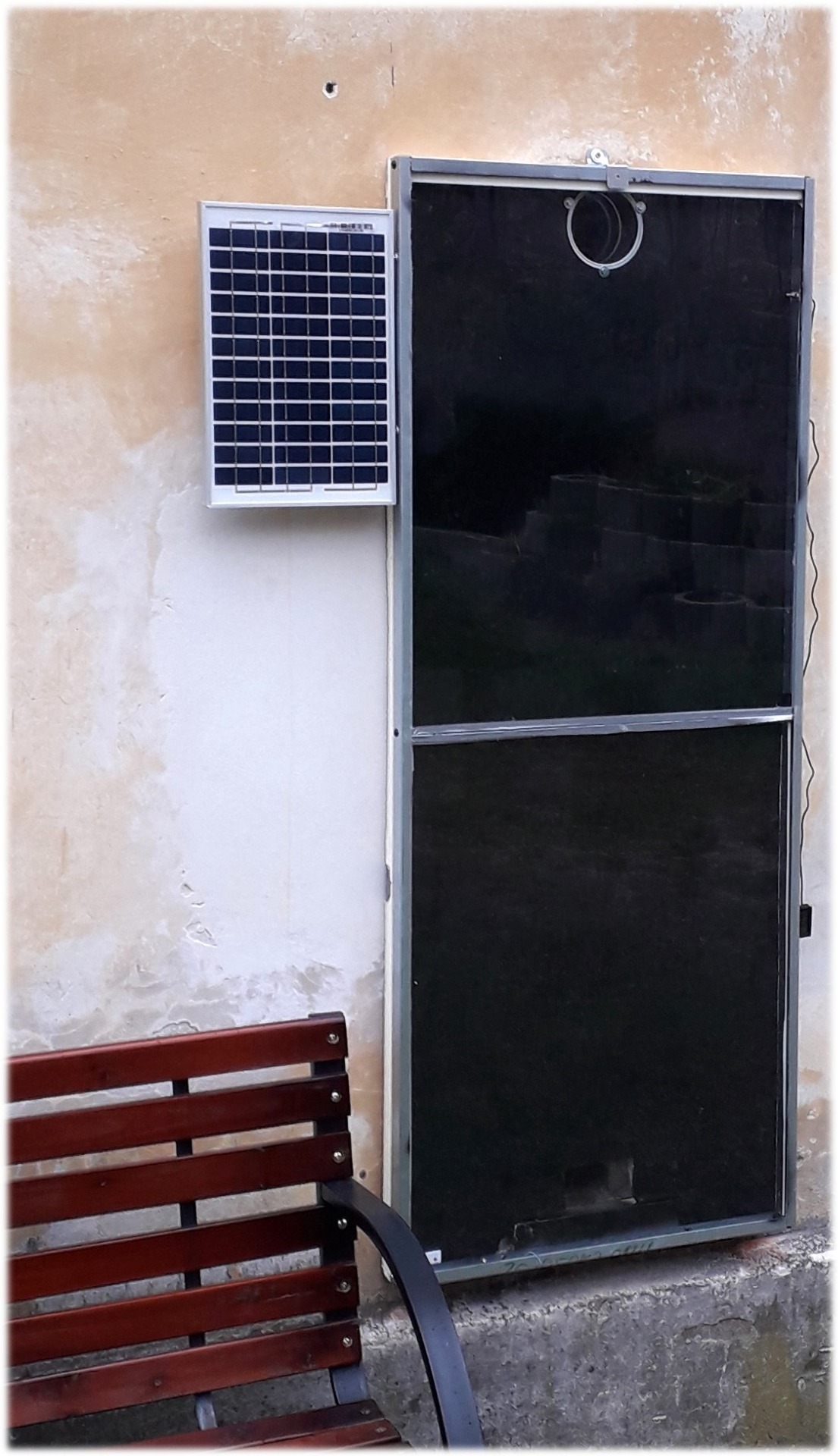 První testovací panel
